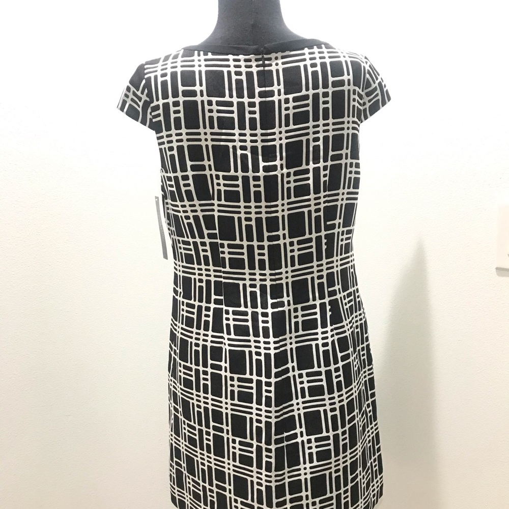 Dress 👗 - Picture 3 of 5